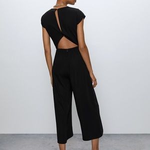 Babaton Hamptons Jumpsuit - Black 00